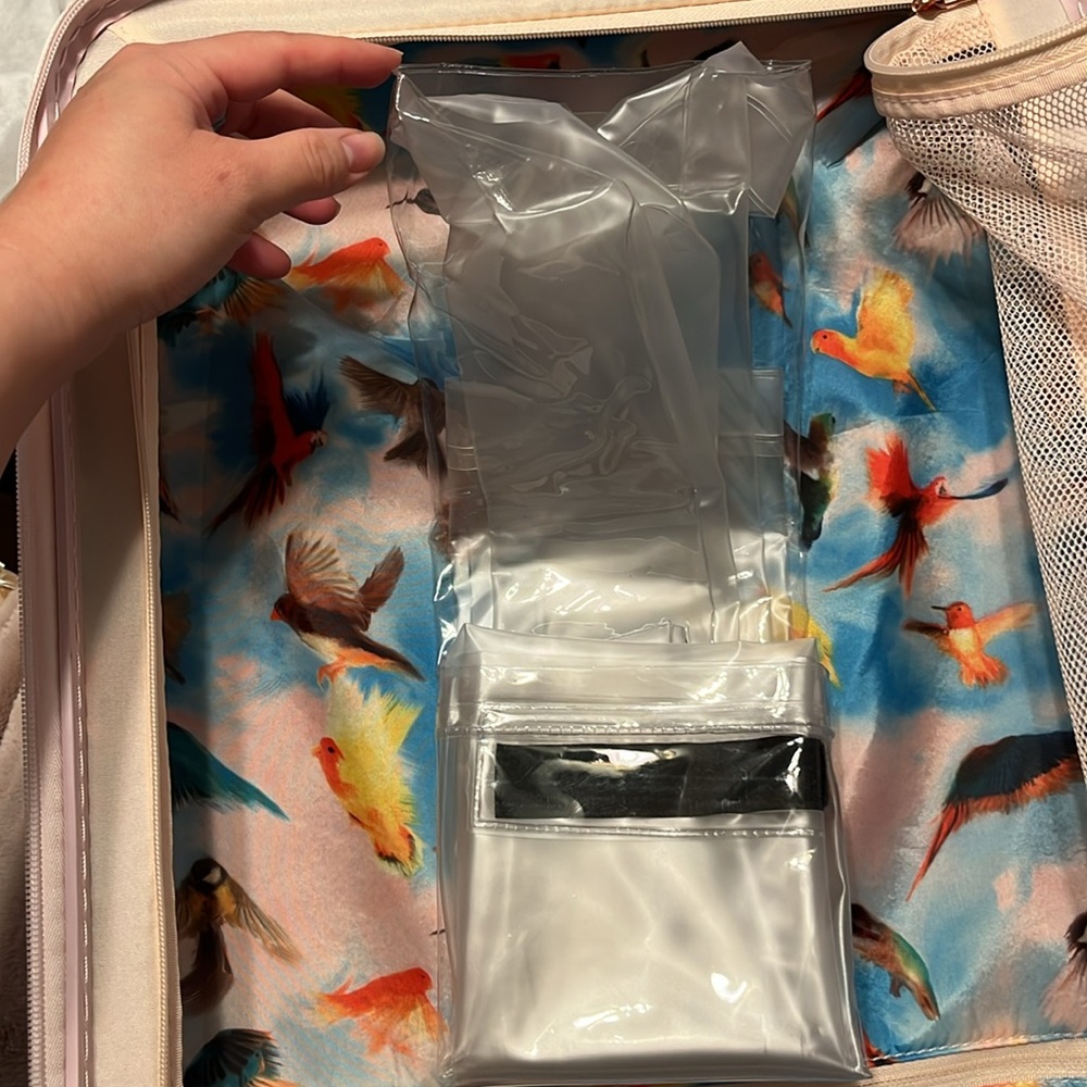 Ted Baker Oriental Blossom Cherry Blossom Pink And White Carry-On Suitcase - Picture 11 of 16